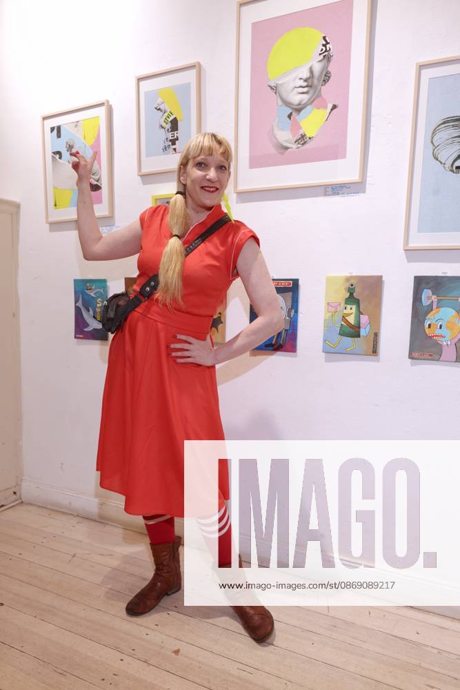 M.A.R.X-Bande Lady electric Ausstellung der M.A.R.X-Bande, Glogauer Straße 16, Berlin, Datum: 09.10.2026