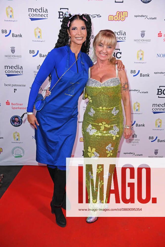 Micaela Schäfer, Jacqueline Boy (Gründerin des Kinderschutzengel e.V.) bei der KINDERSCHUTZENGEL E.V. GALA 2026 im Spindler & Klatt in Berlin am 09.10.2026