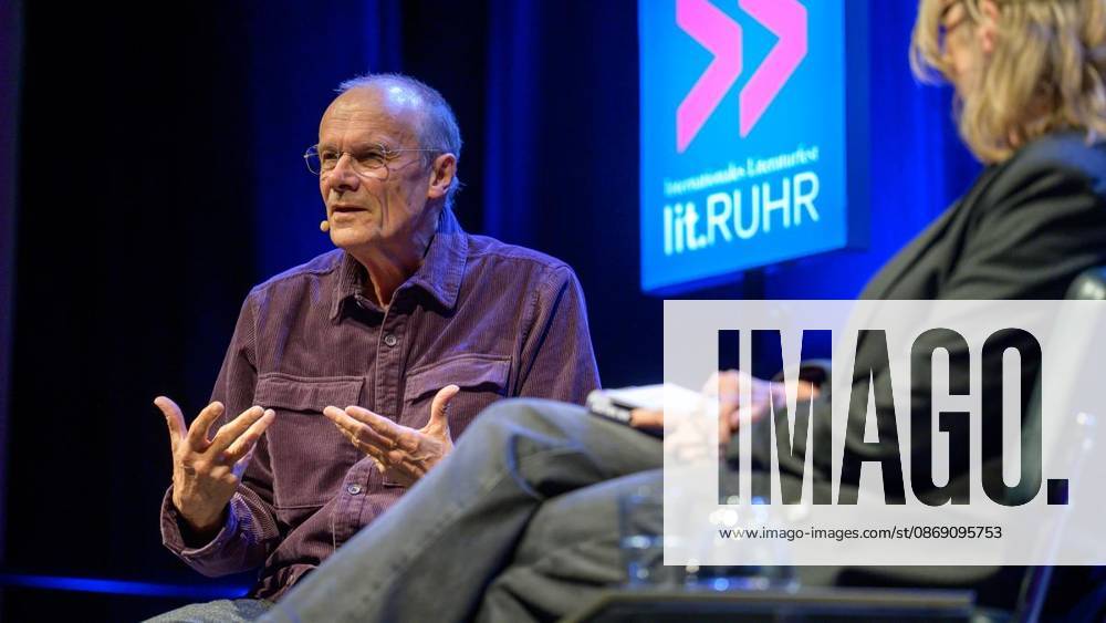 Edgar Selge und Claudia Dichter am Freitag, den 9. Oktober 2026, auf Zeche Zollverein in Essen-Katernberg. Deutschland NRW Essen