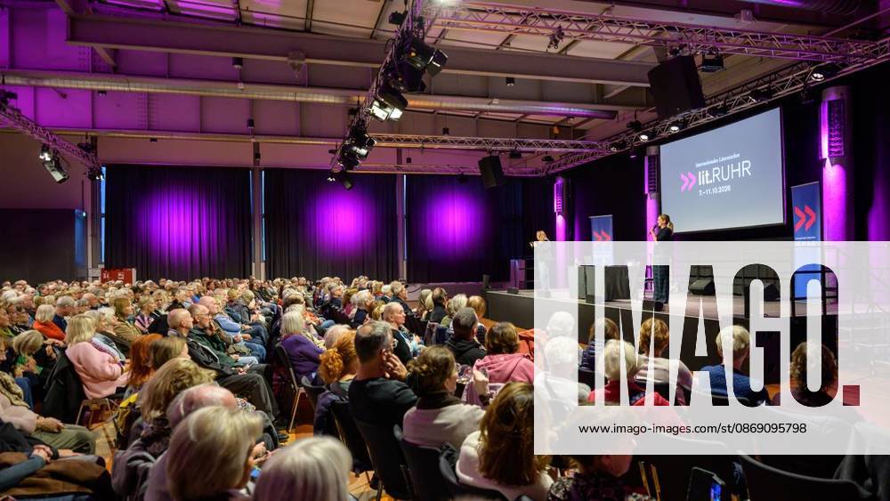 Matthias Brandt und Ruth Hoffmann am Freitag, den 9. Oktober 2026, auf Zeche Zollverein in Essen-Katernberg. Deutschland NRW Essen