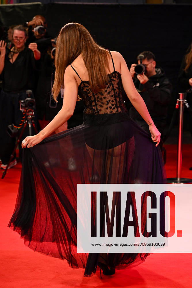 Cast attend the I Love Boosters premiere during the 70th BFI London Film Festival held at BFI Southbank, London Featuring: Eiza Gonzalez Where: London, United Kingdom When: 09 Oct 2026 Credit: Cover Images . NOT FOR USE BY NEWSPAPERS BASED IN THE UK.