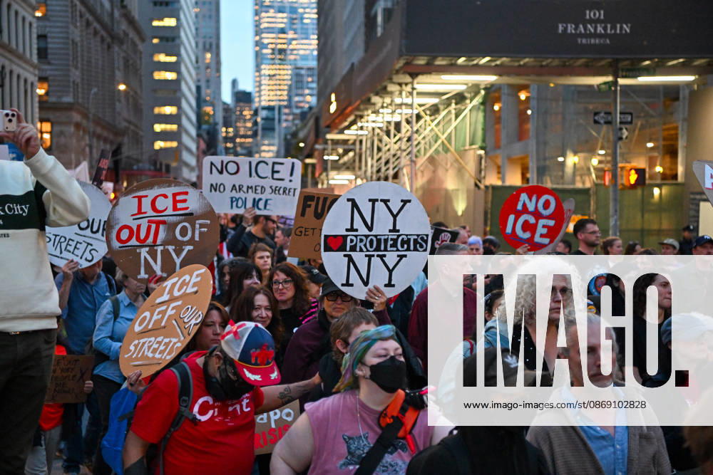 Thousands of New York protesters rally against ICE after Bronx shooting NEW YORK, UNITED STATES - OCTOBER 9: Thousands of people gathered at Foley Square to demand the withdrawal of US Immigration and Customs Enforcement (ICE) from the city, a day after an ICE officer shot a Dominican Republic national in the neck in the Bronx in New York, United States on October 9, 2026. Waleed Zein Anadolu New York United States. Editorial use only. Please get in touch for any other usage.