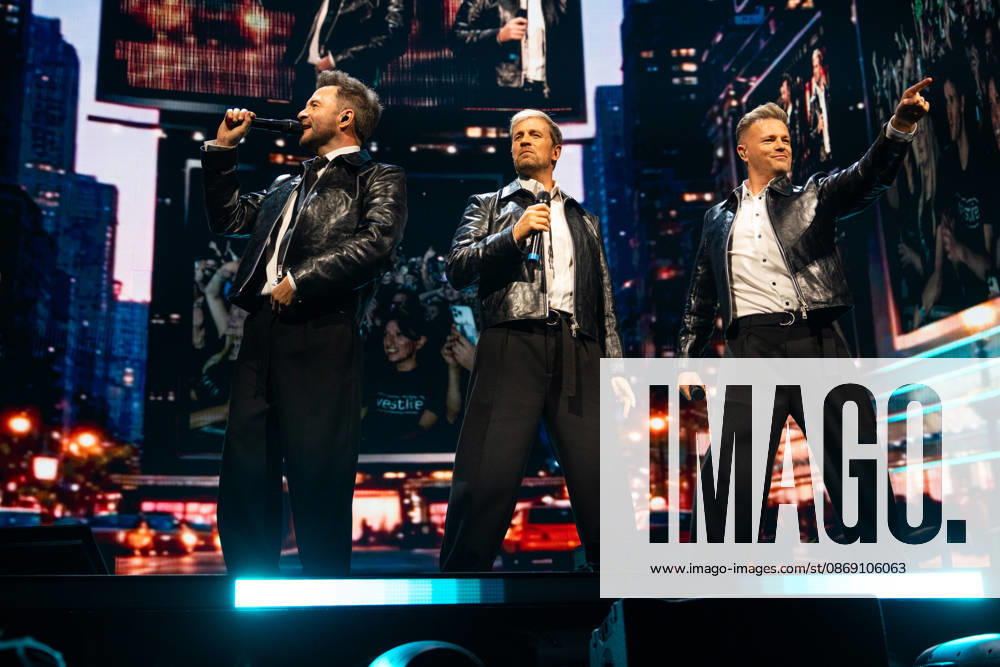 Westlife perform at The O2 , London as part of Westlifes 25th Anniversary Tour on October 9, 2026. LONDON, ENGLAND - OCTOBER 9: Westlife perform at The O2, London as part of Westlifes 25th Anniversary Tour on October 9, 2026., Credit:Pupat Chenaksara Avalon UK, London