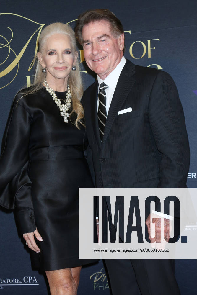USA - Night of Dreams Gala - Beverly Hills LOS ANGELES - OCT 8: Candace Garvey, Steve Garvey at the Night of Dreams Gala at the Beverly Hills Hotel on October 8, 2026 in Beverly Hills, CA Beverly Hills CA USA