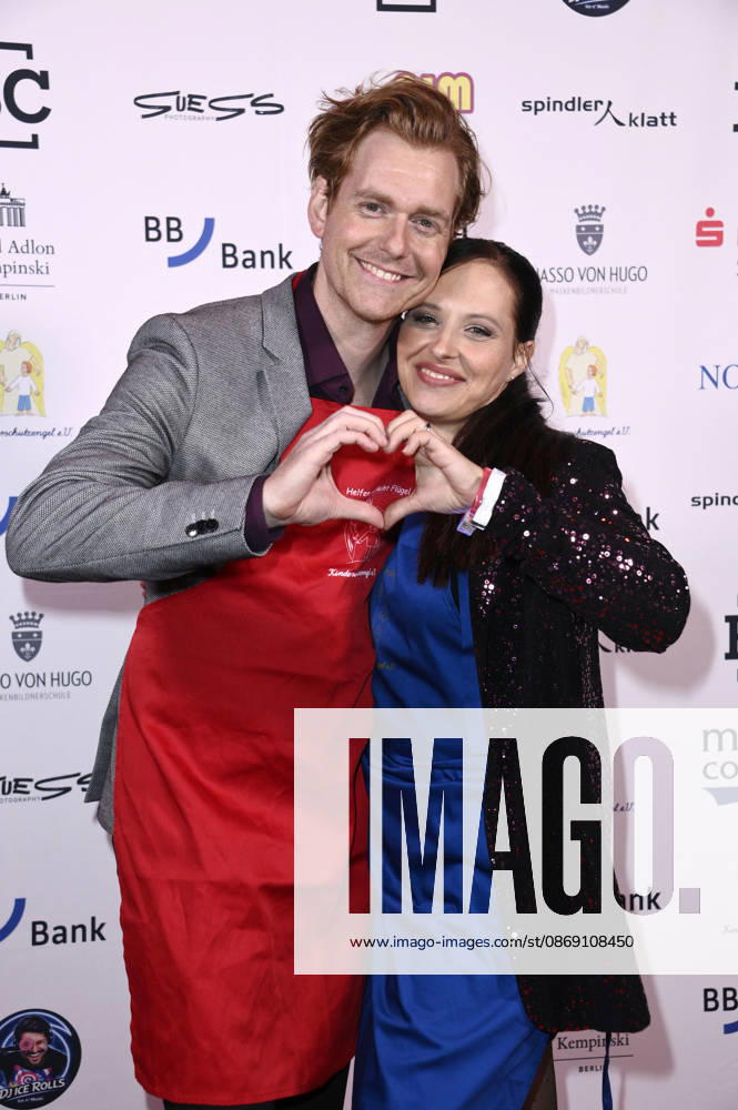 Johannes Heinrichs und Nadja Jo Klapper bei der Gala der Kinderschutzengel im Spindler & Klatt. Berlin
