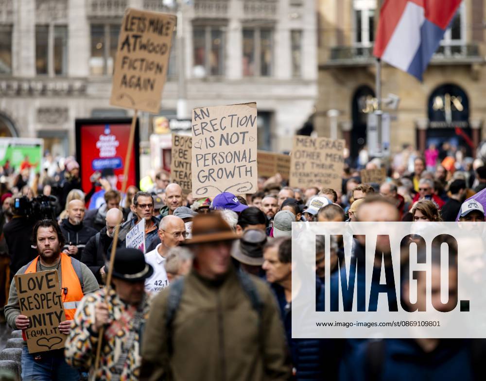 AMSTERDAM - Participants in the Men s March are campaigning for safety for all women. During the demonstration, men are called upon to ensure a culture in which everyone is safe. SEM VAN DER WAL ANP netherlands out - belgium out