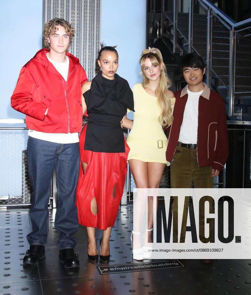 Cast of The Hunger Games: Sunrise on the Reaping visit The Empire State Building in New York Featuring: Joseph Zada, Whitney Peak, McKenna Grace, Ben Wang Where: New York City, New York, United States When: 09 Oct 2026 Credit: Roger Wong INSTARimages . NOT FOR USE BY NEWSPAPERS BASED IN THE UK.
