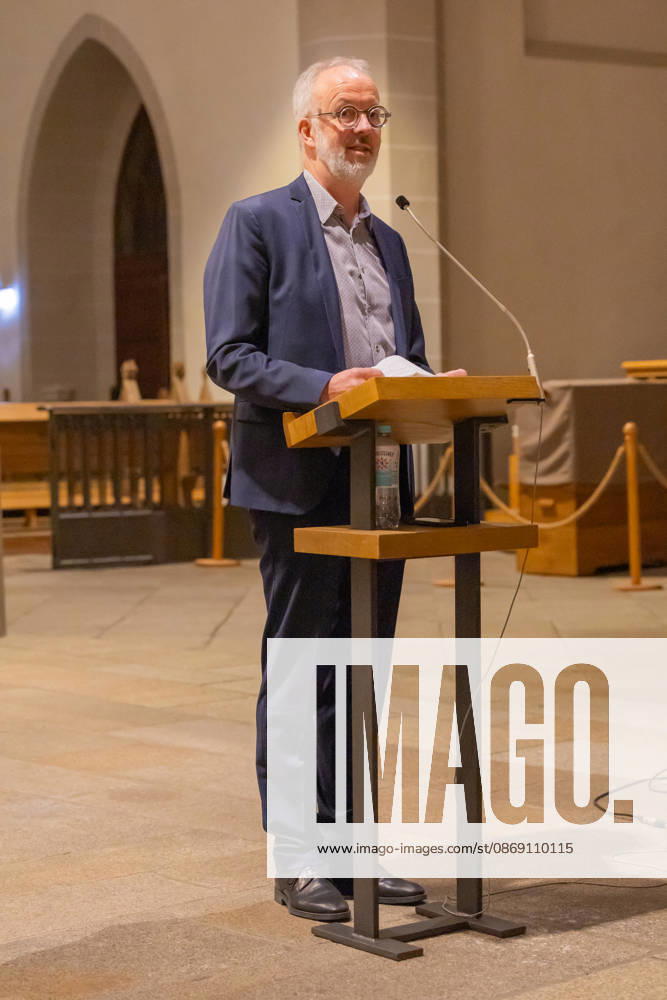 Christian Tiede bei der 36. Bautzener Rede im Dom St. Petri. Bautzen, 09.10.2026. Unter dem Titel Was ist eigentlich los in Deutschland wer sind wir in Ost und West? spricht Thomas de Maiziere über die Entwicklung der Ost-West-Verhältnisse seit 1990 und die Erfahrungen aus mehr als drei Jahrzehnten deutscher Einheit. Die überparteiliche Vortragsreihe wird seit November 2022 von der Initiative Bautzen gemeinsam und dem Ökumenischen Domladen Bautzen e.V. organisiert. Sie dient als Forum für gesellschaftspolitischen Austausch.