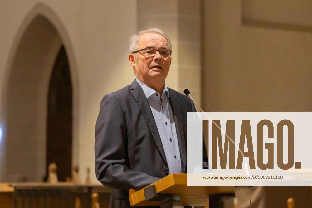 Peter-Paul Straube bei der 36. Bautzener Rede im Dom St. Petri. Bautzen, 09.10.2026. Unter dem Titel Was ist eigentlich los in Deutschland wer sind wir in Ost und West? spricht Thomas de Maiziere über die Entwicklung der Ost-West-Verhältnisse seit 1990 und die Erfahrungen aus mehr als drei Jahrzehnten deutscher Einheit. Die überparteiliche Vortragsreihe wird seit November 2022 von der Initiative Bautzen gemeinsam und dem Ökumenischen Domladen Bautzen e.V. organisiert. Sie dient als Forum für gesellschaftspolitischen Austausch.