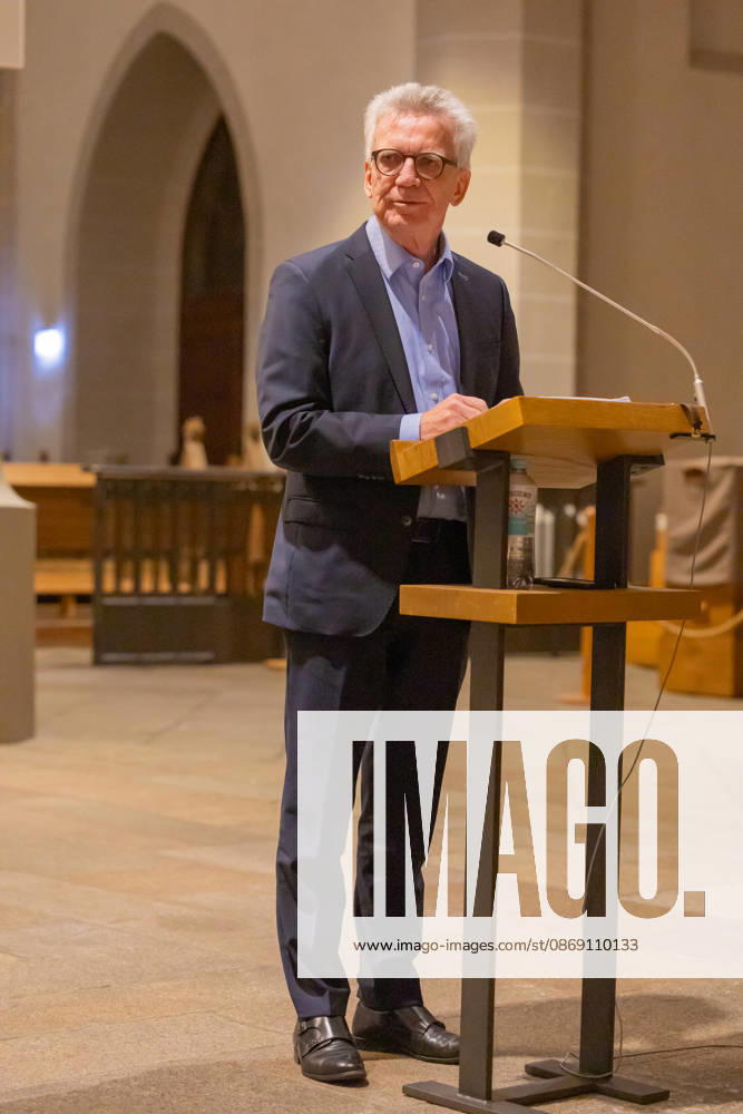 Der frühere Bundesinnen- und Verteidigungsminister Thomas de Maiziere (CDU) hält die 36. Bautzener Rede im Dom St. Petri. Bautzen, 09.10.2026. Unter dem Titel Was ist eigentlich los in Deutschland wer sind wir in Ost und West? spricht der 72-Jährige über die Entwicklung der Ost-West-Verhältnisse seit 1990 und die Erfahrungen aus mehr als drei Jahrzehnten deutscher Einheit. Die überparteiliche Vortragsreihe wird seit November 2022 von der Initiative Bautzen gemeinsam und dem Ökumenischen Domladen Bautzen e.V. organisiert. Sie dient als Forum für gesellschaftspolitischen Austausch.