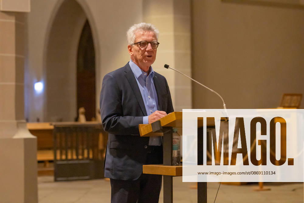 Der frühere Bundesinnen- und Verteidigungsminister Thomas de Maiziere (CDU) hält die 36. Bautzener Rede im Dom St. Petri. Bautzen, 09.10.2026. Unter dem Titel Was ist eigentlich los in Deutschland wer sind wir in Ost und West? spricht der 72-Jährige über die Entwicklung der Ost-West-Verhältnisse seit 1990 und die Erfahrungen aus mehr als drei Jahrzehnten deutscher Einheit. Die überparteiliche Vortragsreihe wird seit November 2022 von der Initiative Bautzen gemeinsam und dem Ökumenischen Domladen Bautzen e.V. organisiert. Sie dient als Forum für gesellschaftspolitischen Austausch.