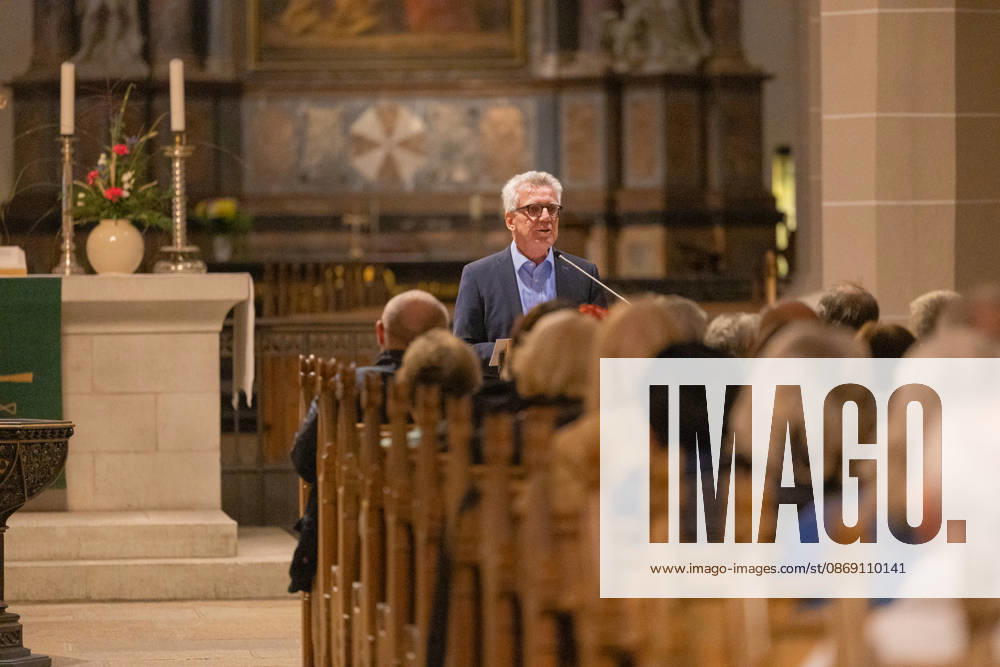 Der frühere Bundesinnen- und Verteidigungsminister Thomas de Maiziere (CDU) hält die 36. Bautzener Rede im Dom St. Petri. Bautzen, 09.10.2026. Unter dem Titel Was ist eigentlich los in Deutschland wer sind wir in Ost und West? spricht der 72-Jährige über die Entwicklung der Ost-West-Verhältnisse seit 1990 und die Erfahrungen aus mehr als drei Jahrzehnten deutscher Einheit. Die überparteiliche Vortragsreihe wird seit November 2022 von der Initiative Bautzen gemeinsam und dem Ökumenischen Domladen Bautzen e.V. organisiert. Sie dient als Forum für gesellschaftspolitischen Austausch.