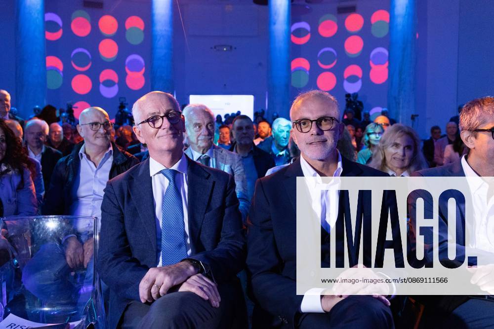 IPA89497241 - Ernesto Maria Ruffini and Franco Gabrielli during the National Assembly of the new political party Più Uno, held at the Salone delle Colonne in Rome