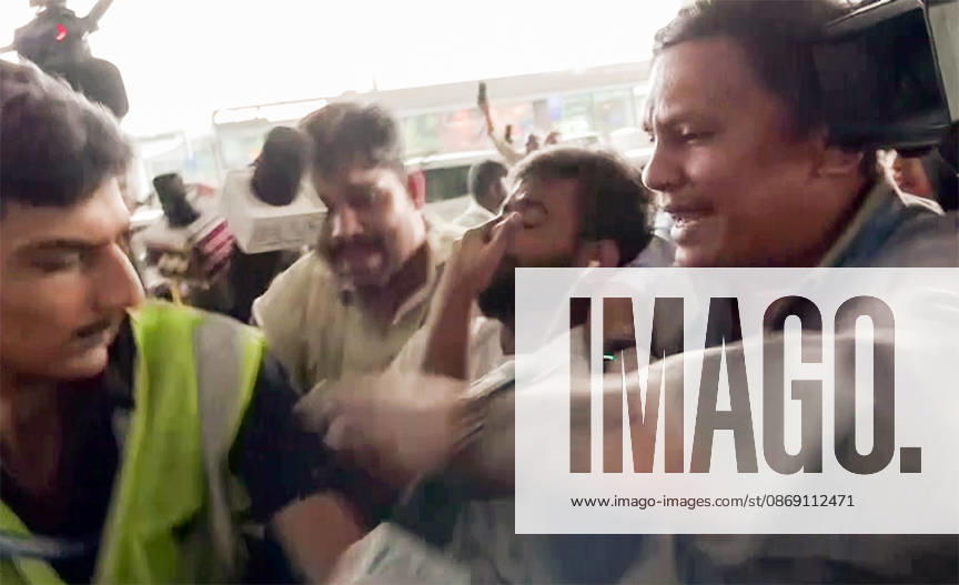CJP Founder Abhijeet Dipke detain by the Police at Delhi Airport New Delhi, Oct 10 (ANI): Cockroach Janta Party (CJP) Founder Abhijeet Dipke detain by the Police after the flight landed at IGI Airport, in New Delhi on Saturday. (ANI Video Grab) Delhi New Delhi India
