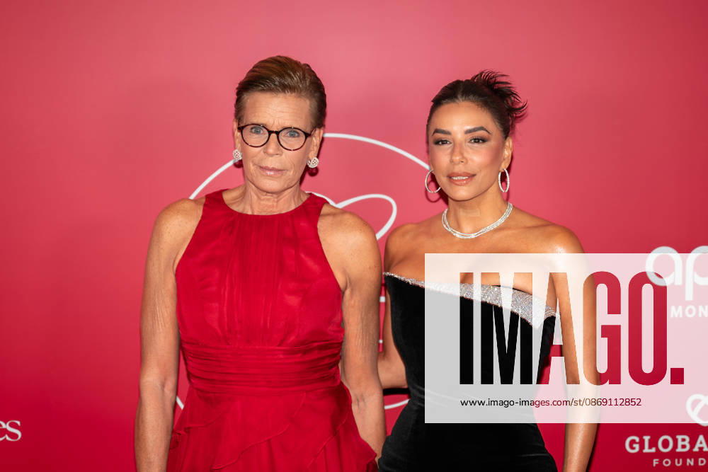 Photocall at the 2nd Global Gift Gala in Monaco: Princess Stéphanie of Monaco and Eva Longoria attend the 2nd Monaco Global Gift Gala photocall at the Hotel de Paris on October 9, 2026, in Monaco, Monaco Photo by Laurent Coust Starface 460363 2026 10 09 Monaco Monaco