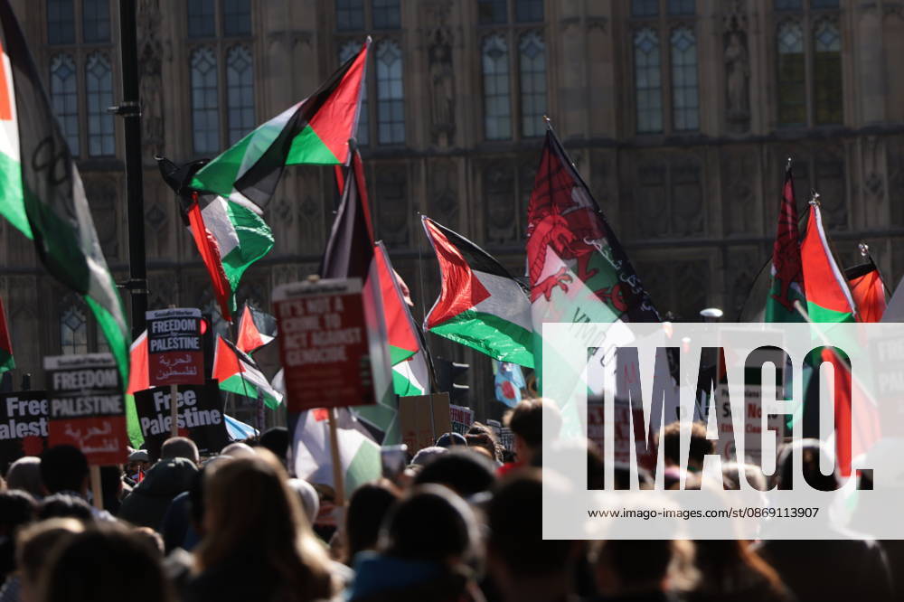 London, United Kingdom. Palestine Coalition Protest. Palestine Coalition protest march through London, with zionist counter protesters gathered outside New Scotland Yard.