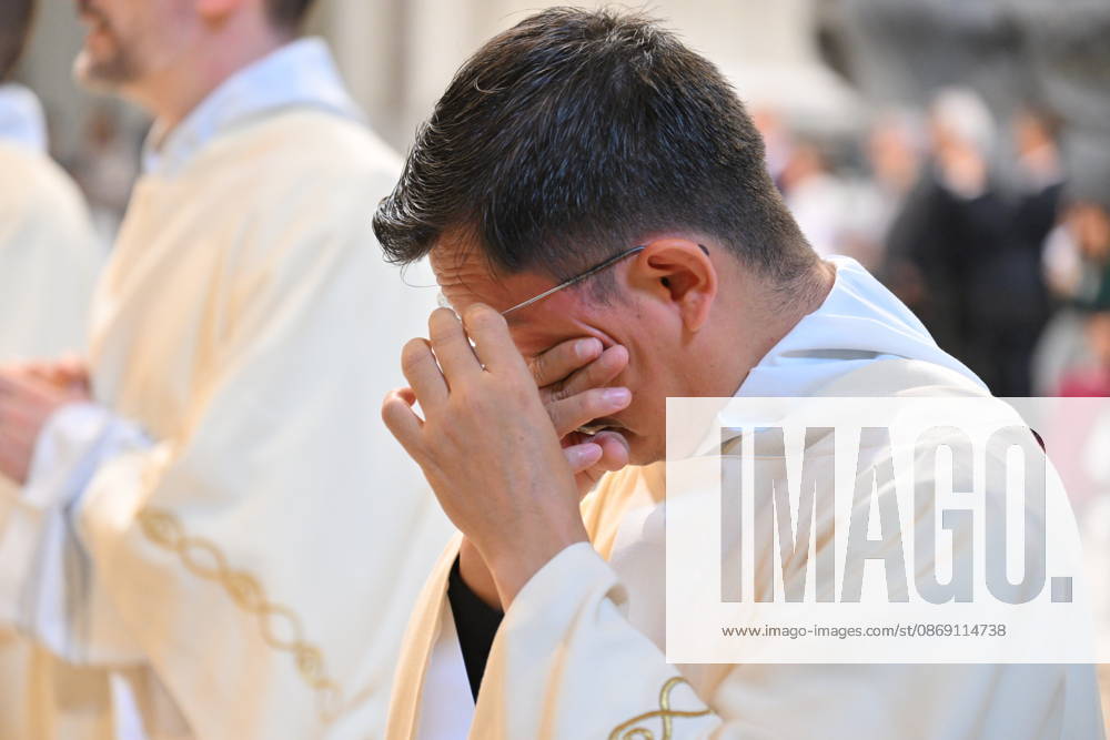 IPA89501775 - Italy, Rome, Vatican, October 10, 2026: Cardinal Baldo Reina celebrates a Mass for the ordination of deacons at St. John Lateran. Photograph by ALESSIA GIULIANI Catholic Press Photo