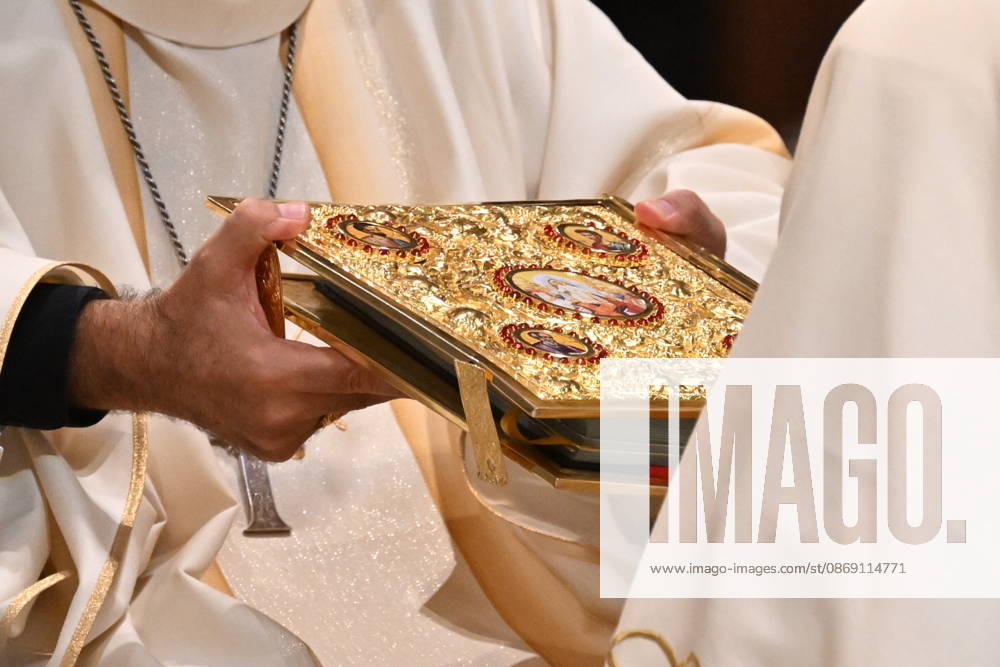 IPA89501824 - Italy, Rome, Vatican, October 10, 2026: Cardinal Baldo Reina celebrates a Mass for the ordination of deacons at St. John Lateran. Photograph by ALESSIA GIULIANI Catholic Press Photo
