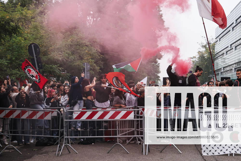 IPA89501917 - Milan: A rally organized by the Lega under the slogan A Safer Milan, Stop the Social Centers against the Lambretta Social Center on Via Rizzoli. Pictured: Protests during the demonstration