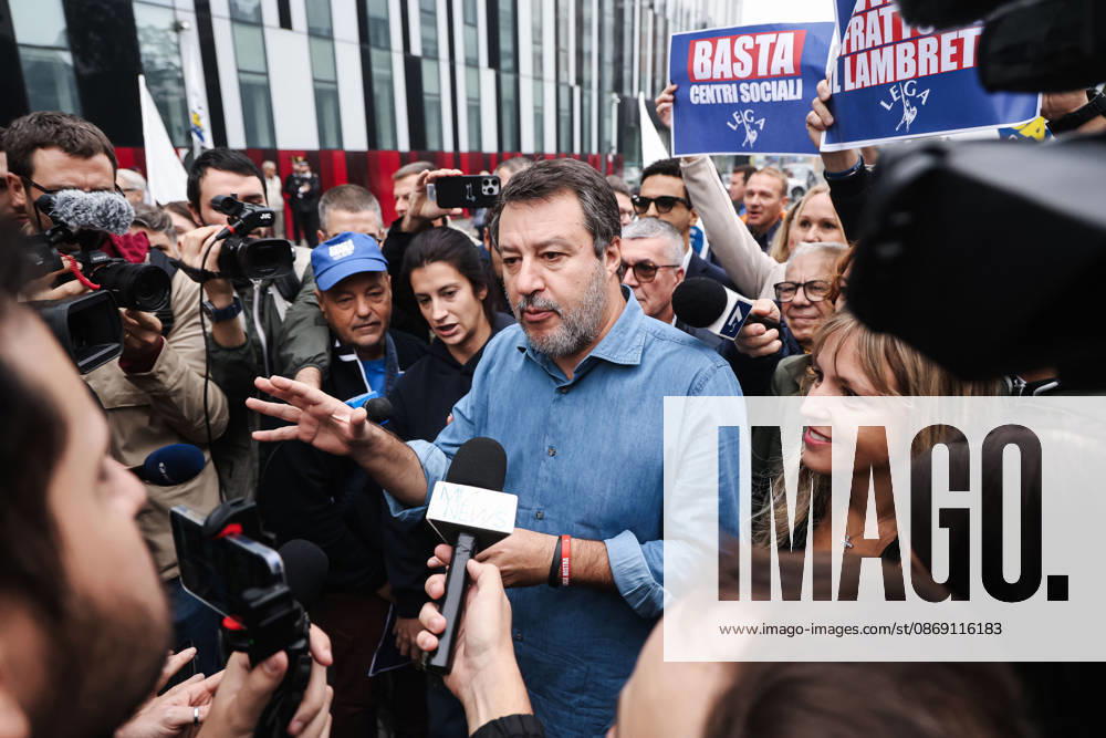 IPA89501924 - Milan: The Leagues protest, A Safer Milan, Stop the Social Centers, against the Lambretta Social Center on Via Rizzoli. Pictured: Silvia Sardone (Member of the European Parliament, Lega mayoral candidate in the Milan municipal elections), Matteo Salvini (Lega leader, Italian Minister of Infrastructure and Transportation)