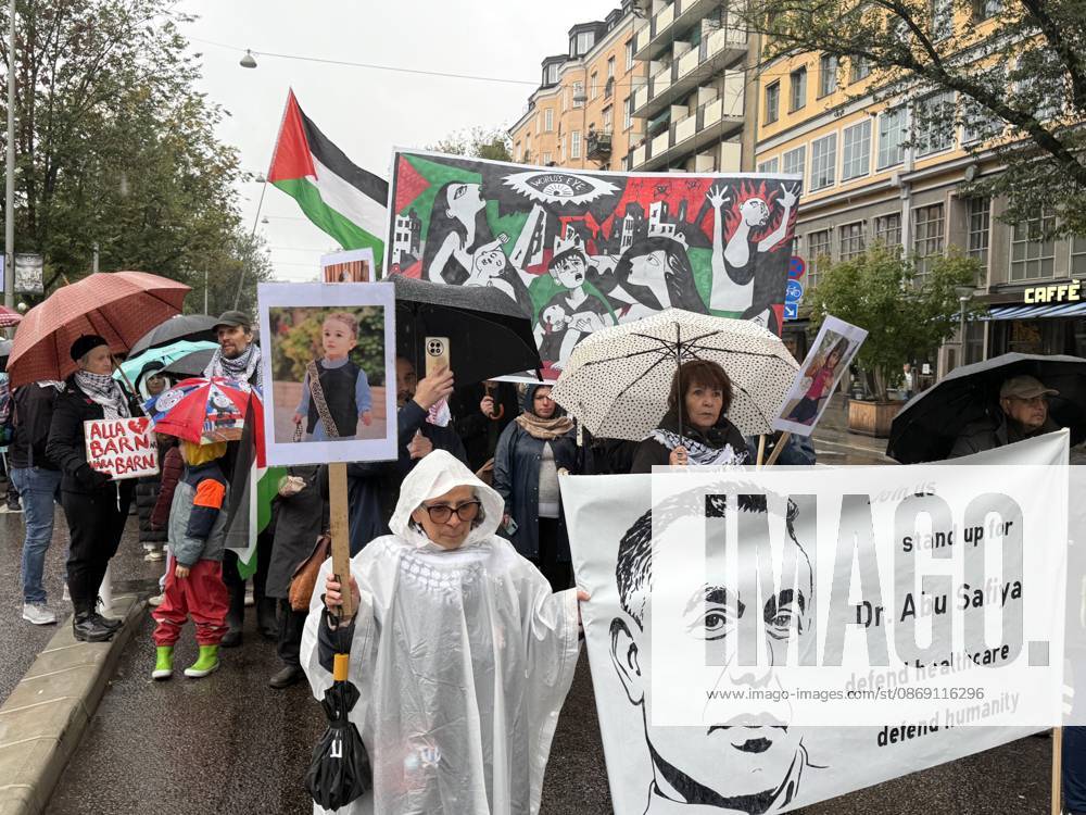 Demonstrators march in Stockholm to show solidarity with Palestinians STOCKHOLM, SWEDEN - OCTOBER 10: Demonstrators march to draw attention to the situation in Palestine and mark the third anniversary of the war in Gaza, on October 10, 2026, in Stockholm, Sweden. Atila Altuntas Anadolu Stockholm Sweden. Editorial use only. Please get in touch for any other usage.