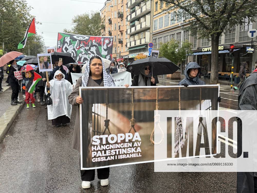 Demonstrators march in Stockholm to show solidarity with Palestinians STOCKHOLM, SWEDEN - OCTOBER 10: Demonstrators march to draw attention to the situation in Palestine and mark the third anniversary of the war in Gaza, on October 10, 2026, in Stockholm, Sweden. Atila Altuntas Anadolu Stockholm Sweden. Editorial use only. Please get in touch for any other usage.