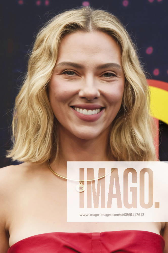 Scarlett Johansson bei der Premiere des Netflix-Animationsfilms Ray Gunn auf dem 70. BFI London Film Festival 2026 in der Royal Festival Hall. London
