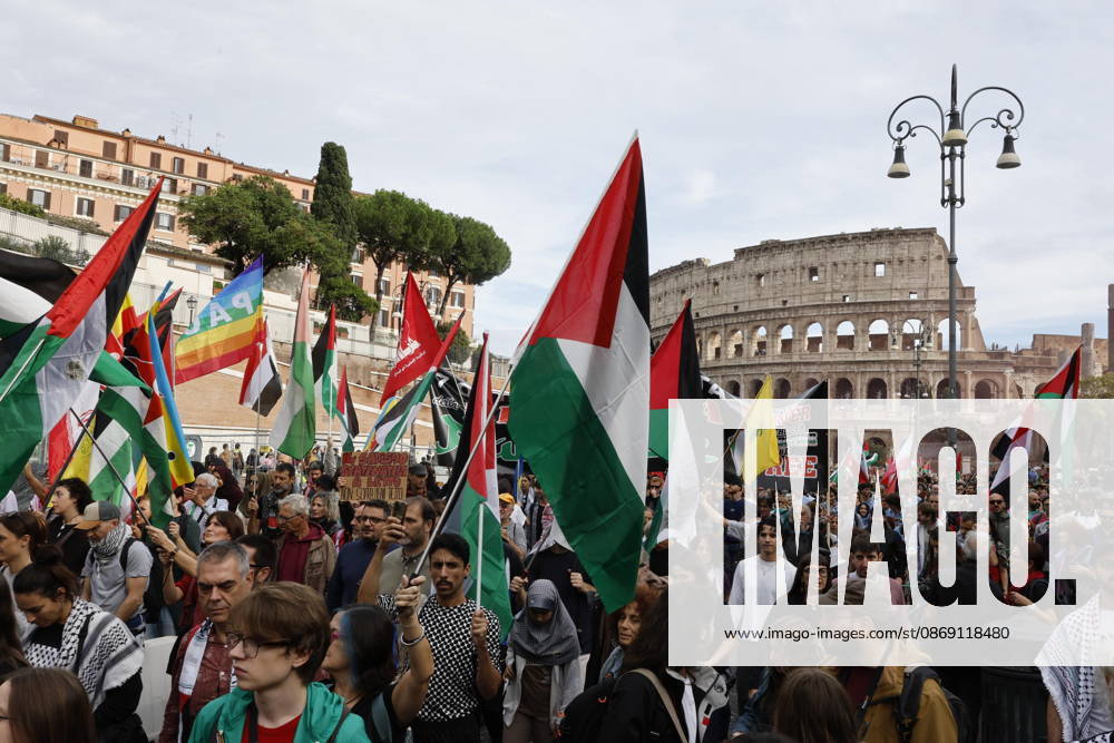 People participate in a protest organized by the Palestinian Students Movement for Palestine in Rome, Italy, 10 October 2026 . ANSA FABIO FRUSTACI Rome ITALY - ZUMAa110 20261010_zaf_a110_028