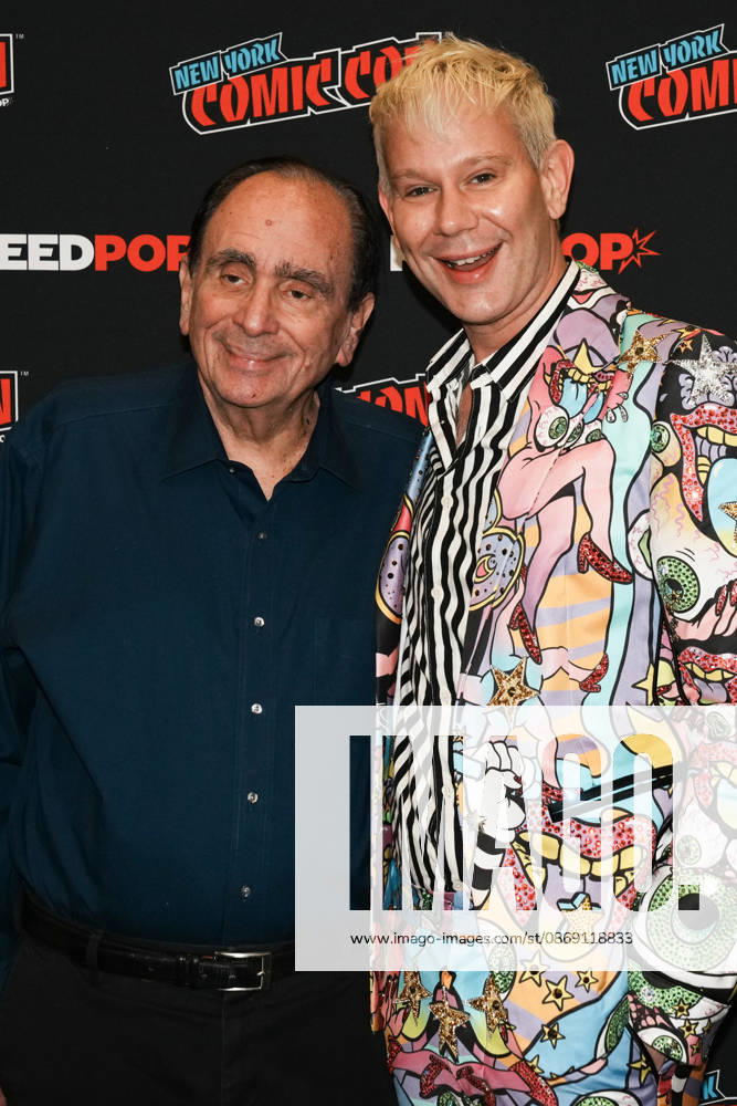 Writer R.L. STINE and drag queen and actor JIMBO pose for a photo as Tubi presents R.L. Stine s Pumpkin 2 at the 2026 NY Comic Con at the Javits Center on October 10, 2026 in New York. New York USA - ZUMAb148 20261010_zap_b148_028