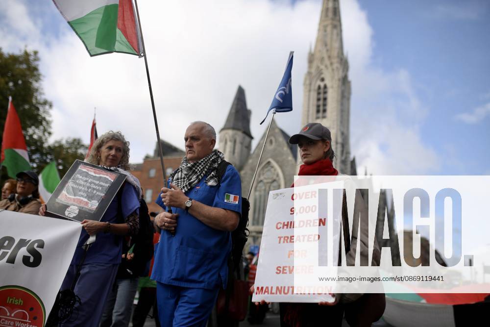 Thousands of pro-Palestine demonstrators gather in Dublin DUBLIN, IRELAND - OCTOBER 10: Thousands of pro-Palestine demonstrators gather in Dublin, Ireland, on October 10, 2026, for a national march marking three years since the October 7 attacks and the subsequent war in Gaza. Organized by the Ireland-Palestine Solidarity Campaign, the protest calls for sanctions against Israel and greater action by the Irish government, with demonstrators marching from the Garden of Remembrance towards the Dail. Mostafa Darwish Anadolu Dublin Ireland. Editorial use only. Please get in touch for any other usage.