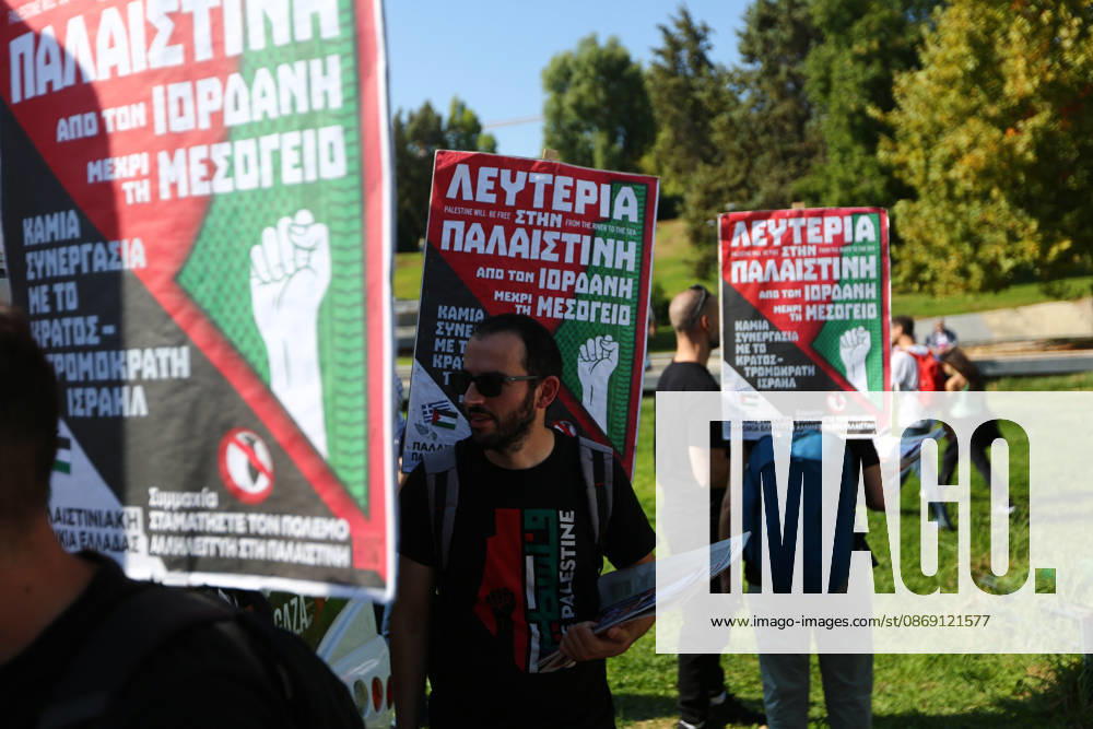 Pro-Palestinian activists hold placards calling for freedom for Palestine and an end to the war in Gaza. Athens GREECE - ZUMAx103 20261010_zip_x103_005