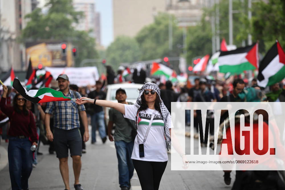 Santiago, October 10, 2026: March for Palestine organized by the Global Action for Palestine (GAFP) alliance along Alameda Street in downtown Santiago. Dragomir Yankovic, Aton Chile, Santiago, Chile. Aton 1198375