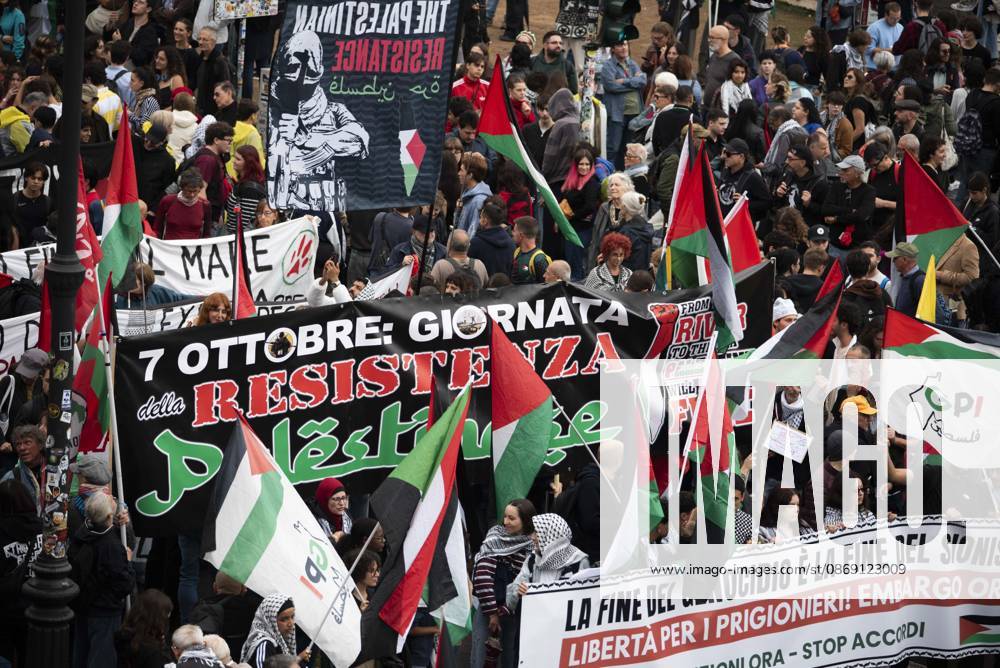 Foto IPP Diego Nangano Cappello Roma 10-10-2026 Manifestazione Pro Palestina nella foto: manifestanti Italy Photo Press - World Copyright
