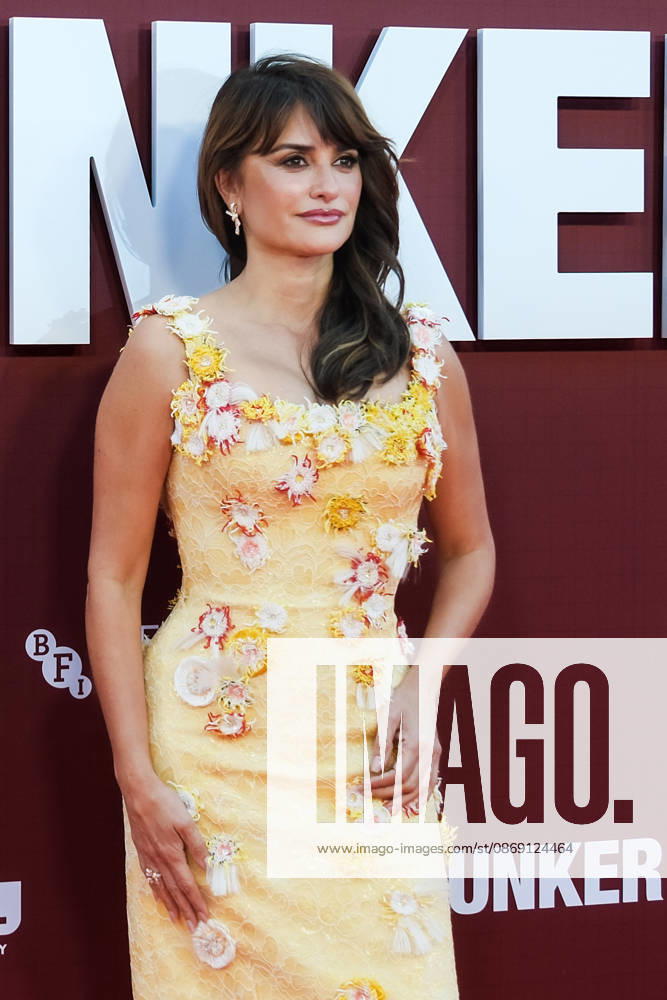 Gala Screening Of Bunker on Saturday 10 October 2026 PenÃ lope Cruz attends the red carpet for Gala Screening Of Bunker screening during the London Film Festival 2026 on Saturday 10 October 2026 at Royal Festival Hall, London. ., Credit:Julie Edwards Avalon