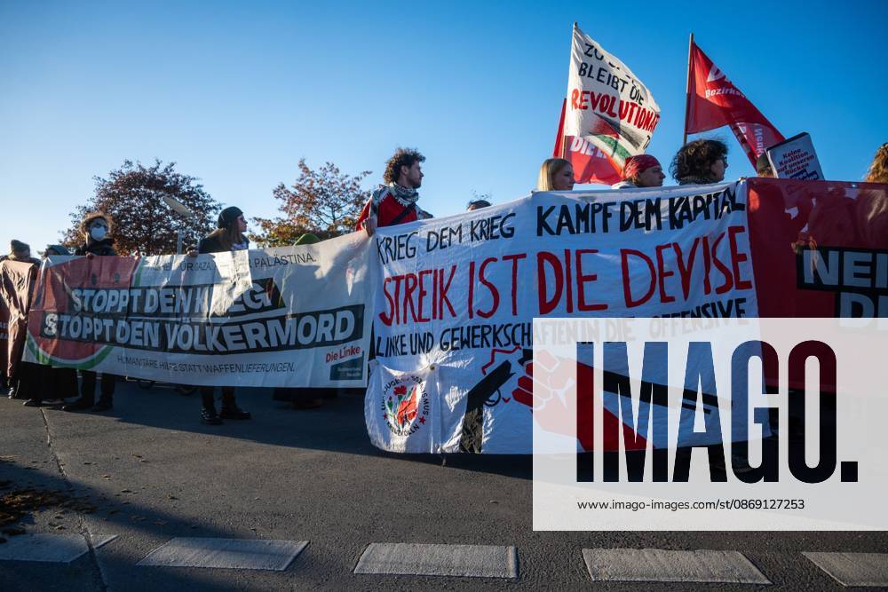 BERLIN, GERMANY, OCTOBER 10, 2026: Thousands of pro-Palestinian demonstrators march through central Berlin during the United4Palestine rally under the slogan No Peace on Stolen Land. Protesters called for an end to the Israeli occupation of Palestinian territories and demanded that Germany end its political and military support for Israel. Organizers estimated attendance at 20,000 people, while Berlin police reported approximately 3,500 participants. Smaller pro-Israel counter-demonstrations were also held in the German capital amid a significant police presence. Berlin Germany - ZUMAq101 20261010_zna_q101_370