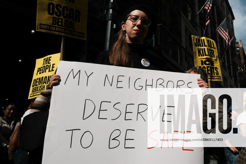 Protesters at an anti-ICE protest in Herald Square on October 10, 2026 in New York City. Protesters take to the streets following an incident where ICE agents shot a 28-year-old-man, Oscar Belgal while he in a vehicle with his 5-year old child in the Marble Hill neighborhood in the Bronx. New York USA - ZUMAb148 20261010_zap_b148_060