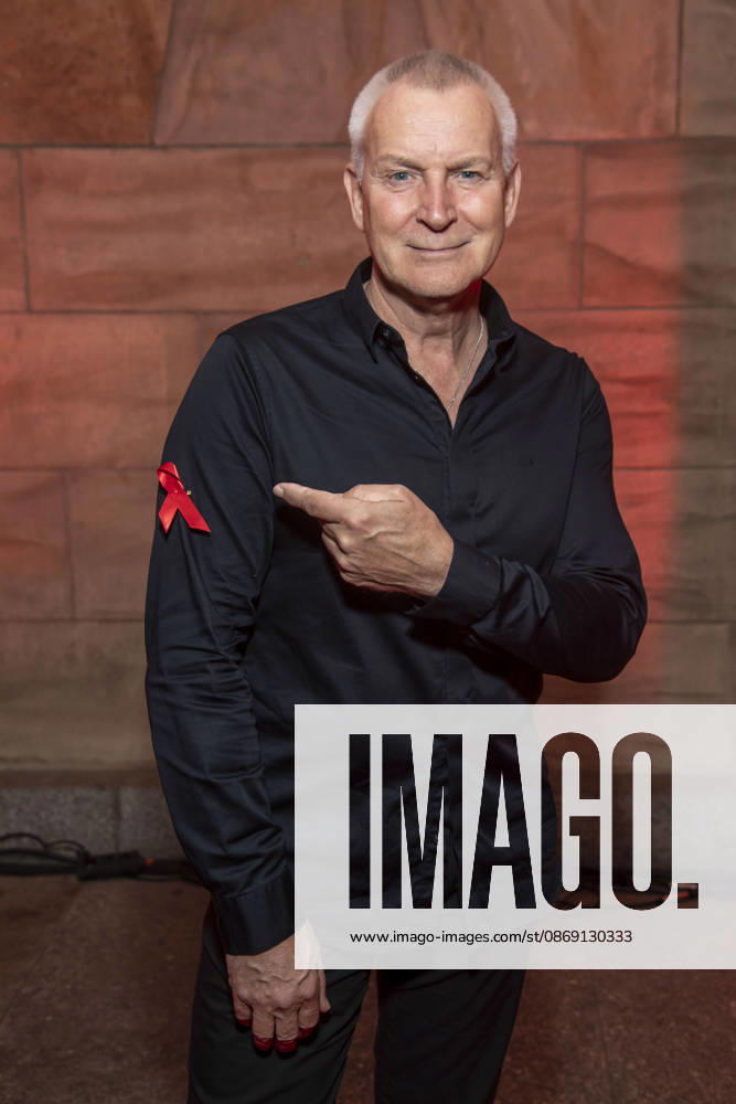 ABB HOPEGALA- Dirk Michaelis zu Gast auf dem roten Teppich bei der Hope Gala 2026 im Schauspielhaus Dresden am 10.10.2026 in Dresden Sachsen Deutschland