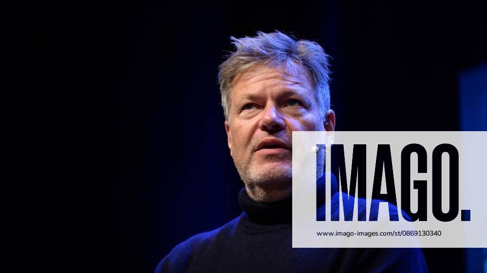 Der ehemalige Vizekanzler und Bundeswirtschaftsminister Robert Habeck am Samstag, den 10. Oktober 2026, bei der Lit.Ruhr auf Zeche Zollverein in Essen-Katernberg. Deutschland NRW Essen