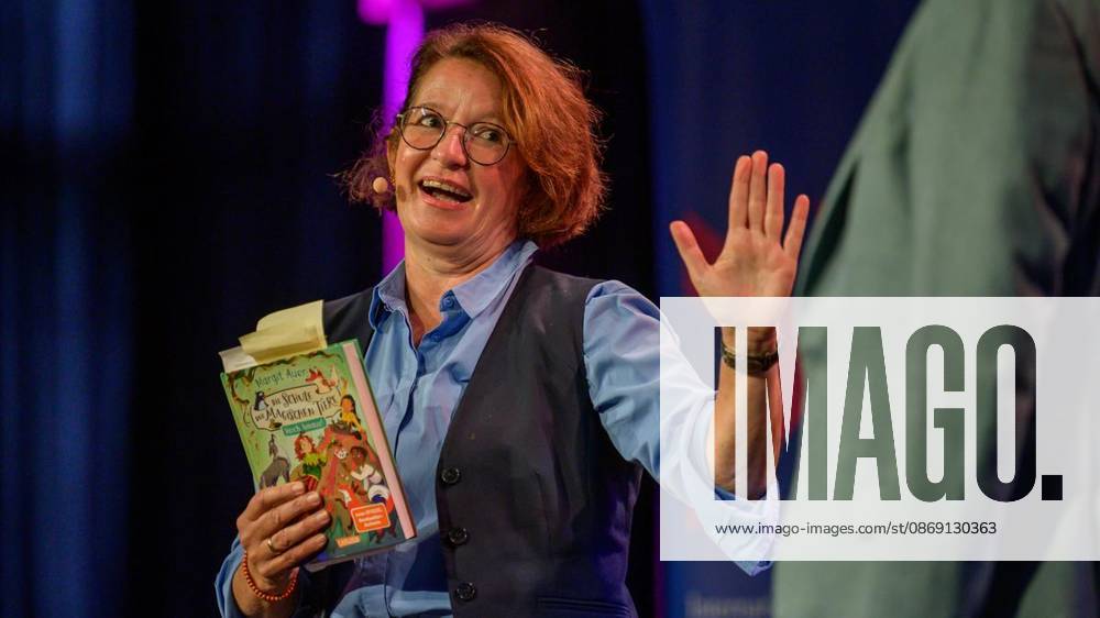 Margit Auer am Samstag, den 10. Oktober 2026, bei der Lit.Ruhr auf Zeche Zollverein in Essen-Katernberg. Deutschland NRW Essen