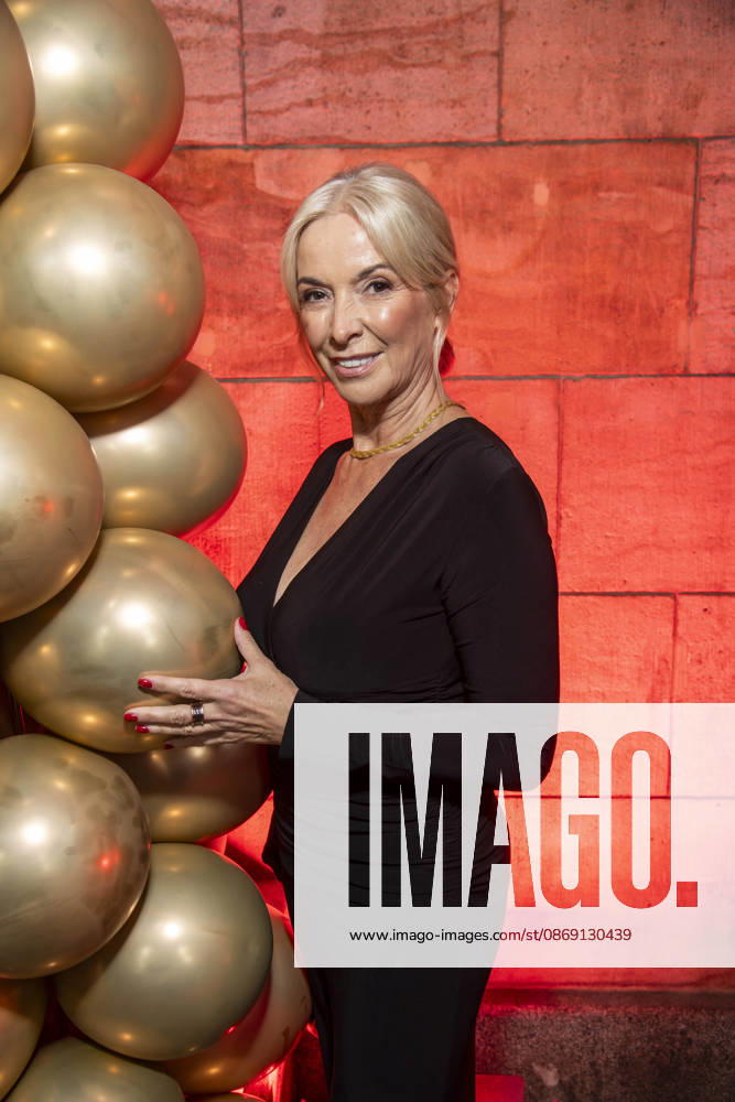 ABB HOPEGALA- Gesine Lippert zu Gast auf dem roten Teppich bei der Hope Gala 2026 im Schauspielhaus Dresden am 10.10.2026 in Dresden Sachsen Deutschland