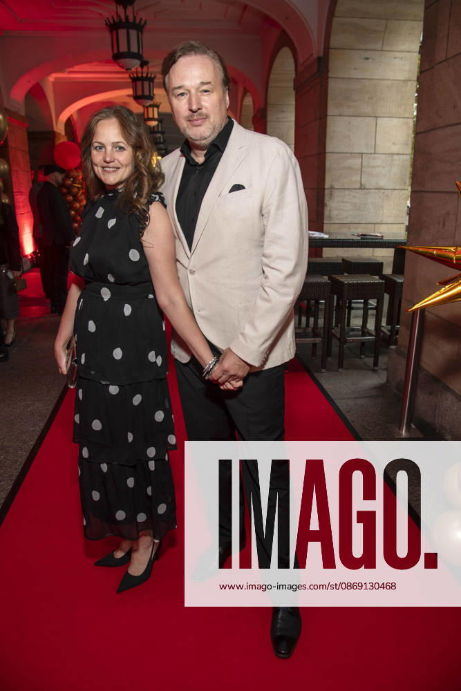 ABB HOPEGALA- Lidija Grossmann und Stephan Grossmann Ehepaar zu Gast auf dem roten Teppich bei der Hope Gala 2026 im Schauspielhaus Dresden am 10.10.2026 in Dresden Sachsen Deutschland