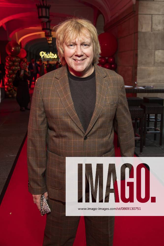 ABB HOPEGALA- Tobias Kuenzel Prinzen zu Gast auf dem roten Teppich bei der Hope Gala 2026 im Schauspielhaus Dresden am 10.10.2026 in Dresden Sachsen Deutschland