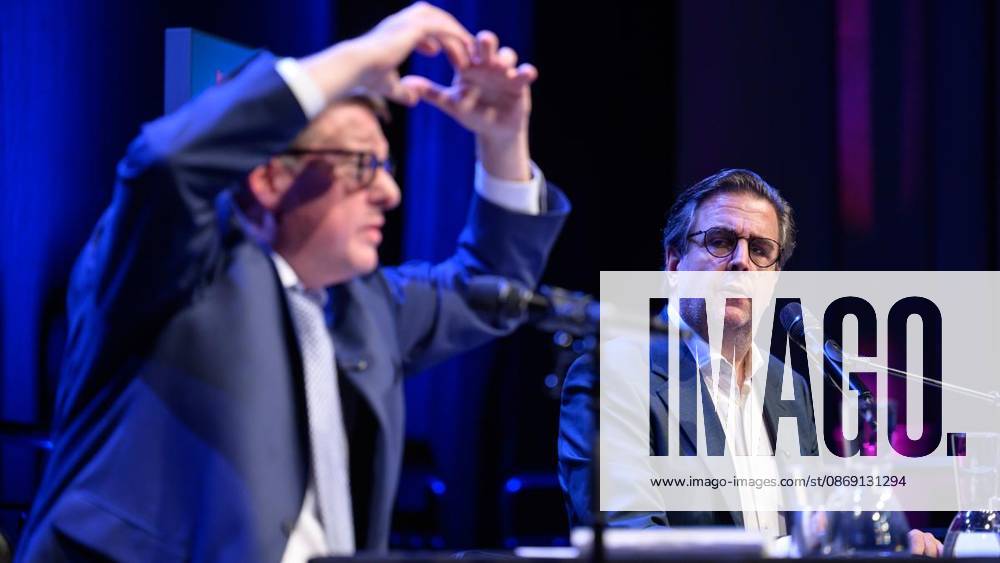 Kabarettist Kai Magnus Sting und Bastian Pastewka bei der Lit.Ruhr auf Zeche Zollverein am Samstag, den 10. Oktober 2026, in Essen-Katernberg. Deutschland NRW Essen