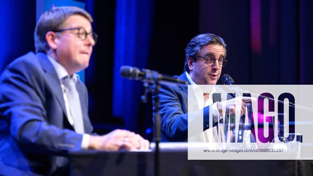 Kabarettist Kai Magnus Sting und Bastian Pastewka bei der Lit.Ruhr auf Zeche Zollverein am Samstag, den 10. Oktober 2026, in Essen-Katernberg. Deutschland NRW Essen
