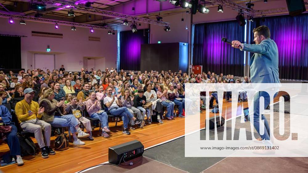 Moderator Tim Gailus am Samstag, den 10. Oktober 2026, bei der Lit.Ruhr auf Zeche Zollverein in Essen-Katernberg. Deutschland NRW Essen