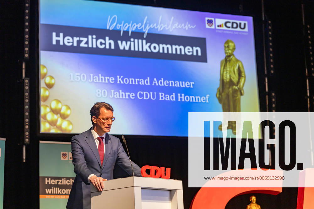 Festakt zu 150 Jahren Adenauer und 80 Jahren CDU Bad Honnef - 10.10.26 Rede von NRW Ministerpräsident Hendrik WÜST (CDU) - Festakt zu 150 Jahren Konrad Adenauer und 80 Jahren CDU Bad Honnef im Kursaal in Bad Honnef. Adenauer, der erste Bundeskanzler, wurde am 5. Januar 1876 geboren und lebte in Rhöndorf. Die CDU Bad Honnef feierte ihr 80-jähriges Bestehen. Bad Honnef Kursaal Nordrhein-Westfalen Deutschland