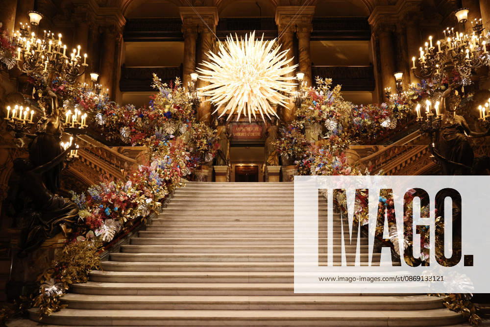 Opening Season Ballet Gala - Paris Atmosphere during the Opening Season Ballet Gala at Opera Garnier in Paris, France on October 10, 2026. Photo by Jerome Domine ABACAPRESS.COM Paris France