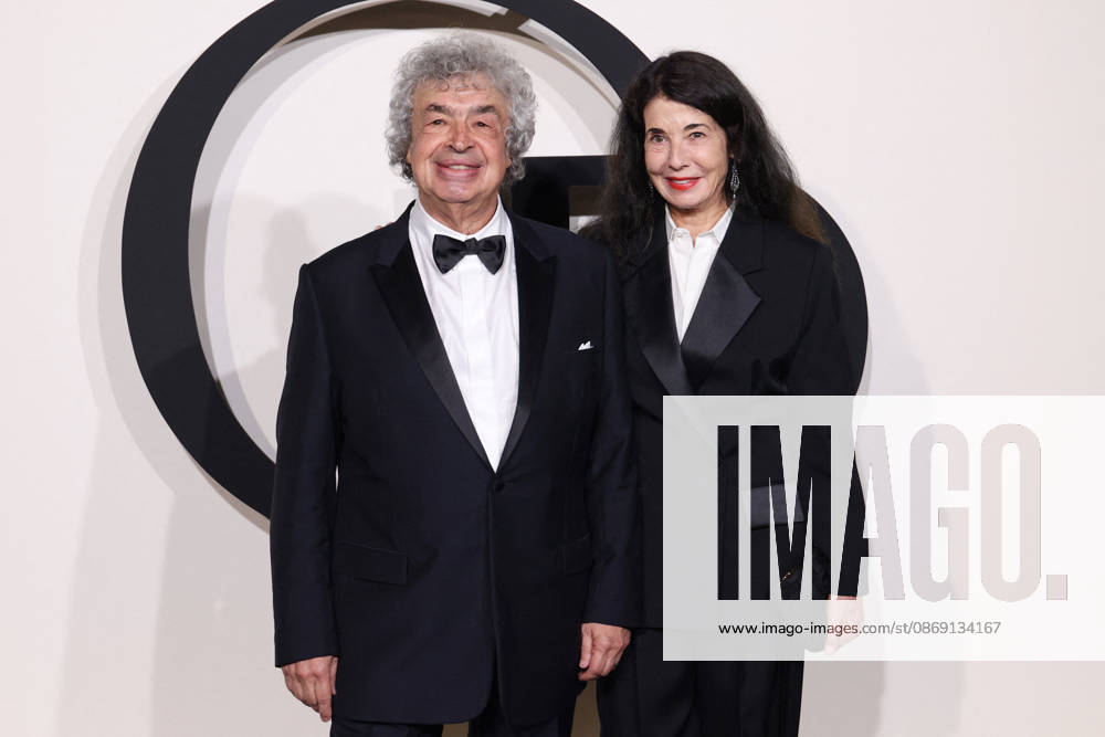 Opening Season Ballet Gala - Paris Semyon Bychkov and his wife Marielle Labèque attends the Opening Season Ballet Gala at Opera Garnier in Paris, France on October 10, 2026. Photo by Jerome Domine ABACAPRESS.COM Paris France