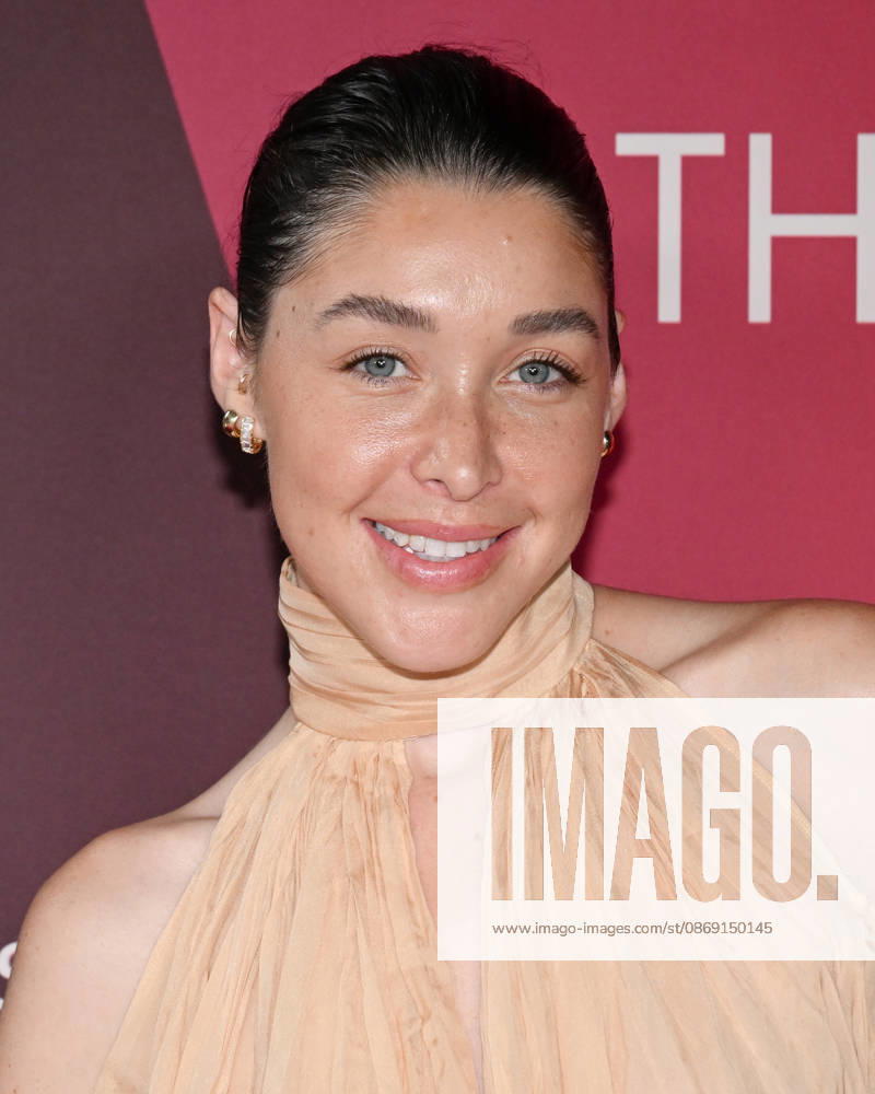 American actress, writer, and producer HANNA STEIN attends the inaugural Easterseals Disability Arts & Culture Awards DARCYS Awards red carpet. Santa Monica USA - ZUMAb173 20261010_aap_b173_022