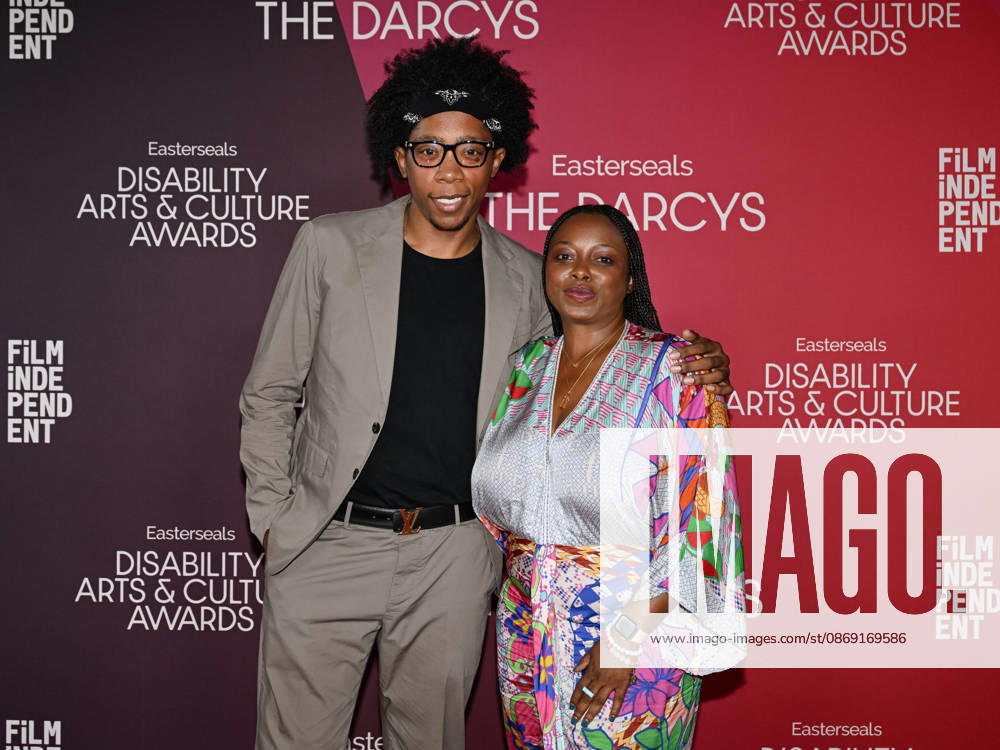 J. SNOW and AALIYAH WILLIAMS attend the inaugural Easterseals Disability Arts & Culture Awards DARCYS Awards red carpet. Santa Monica USA - ZUMAb173 20261010_aap_b173_069